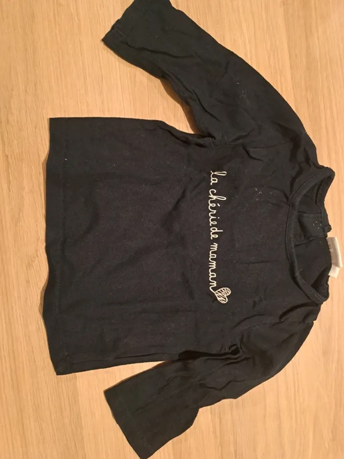 Tee shirt
