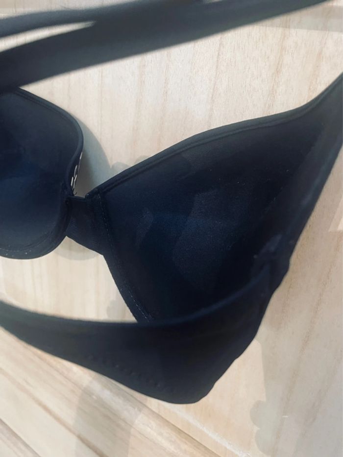 Haut de maillot de bain noir push-up avec détails métalliques - photo numéro 9