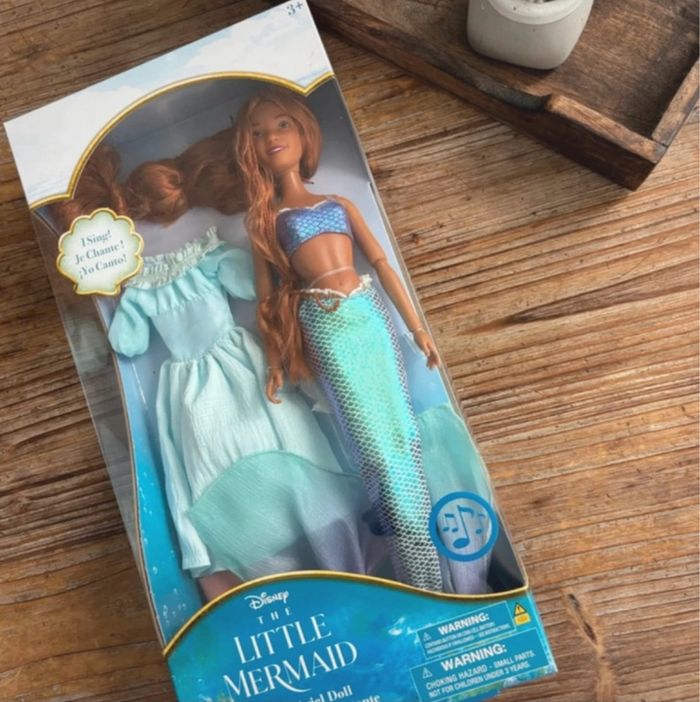 Poupée La petit sirène - photo numéro 2