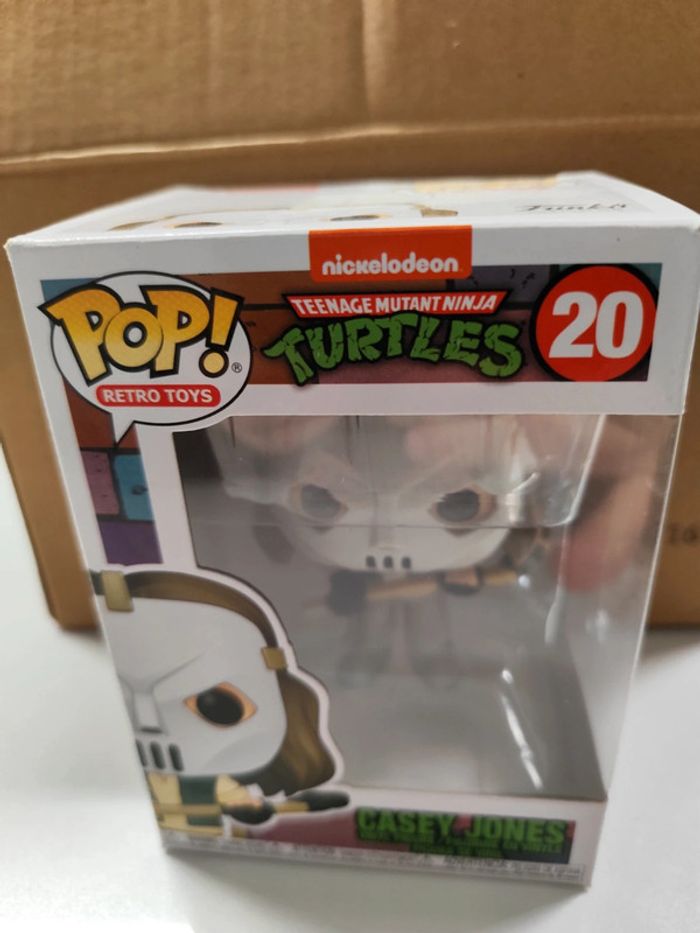 Funko pop casey jones tmnt