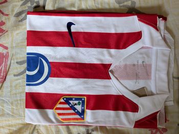 Maillot Atletico Madrid home 25/26 neuf taille M