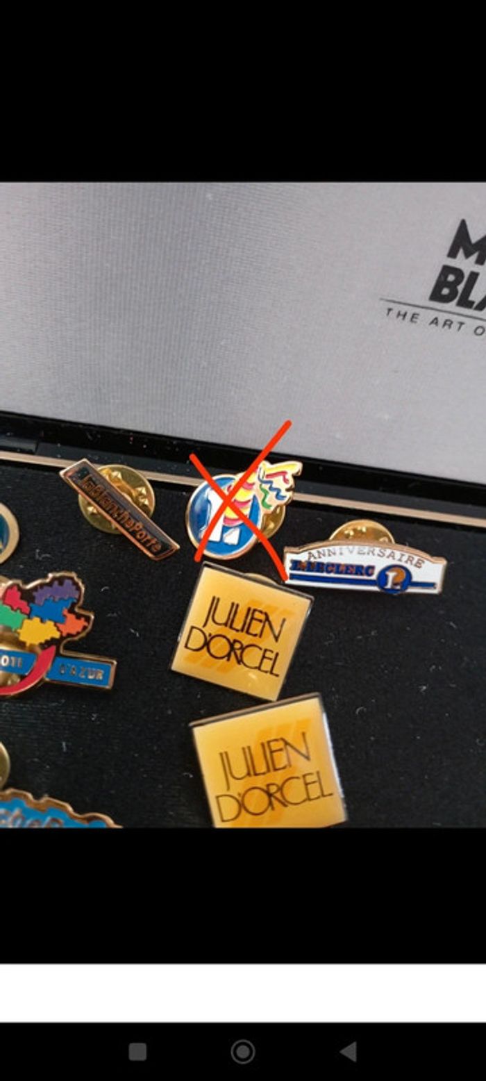 Pin's