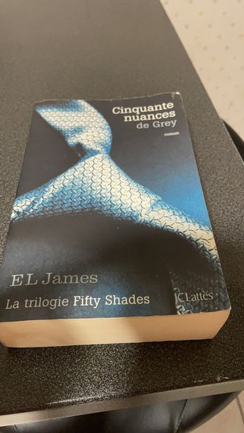 Livre cinquante nuances de grey