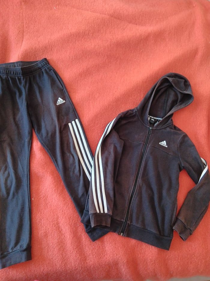 Ensemble ADIDAS