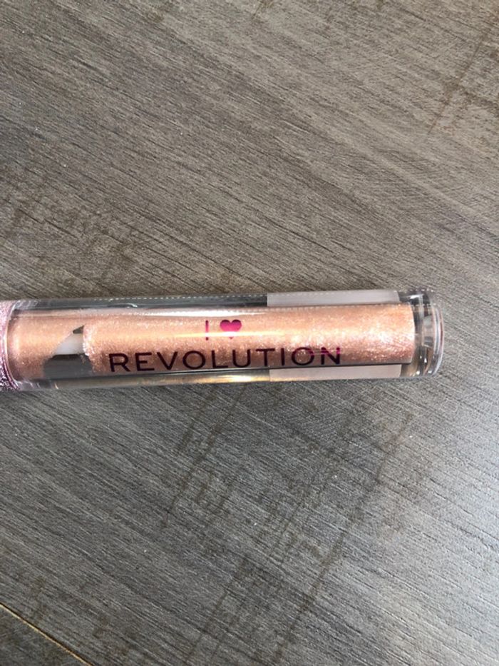 Lipgloss i love révolution Metallic angel - photo numéro 2