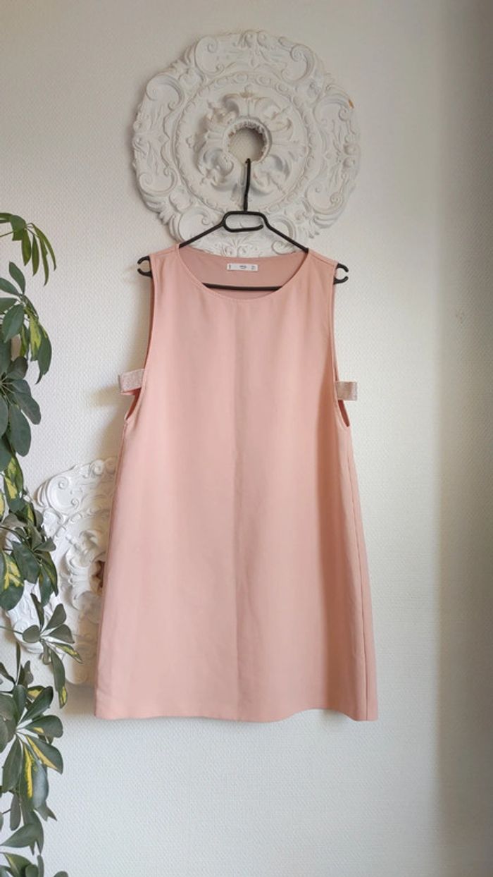 Robe sans manche débardeur ouverture rose saumon - photo numéro 5