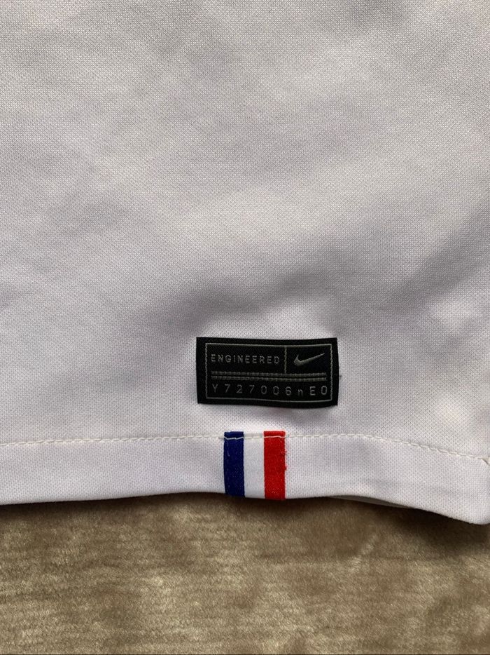 Maillot Mbappé PSG - photo numéro 7