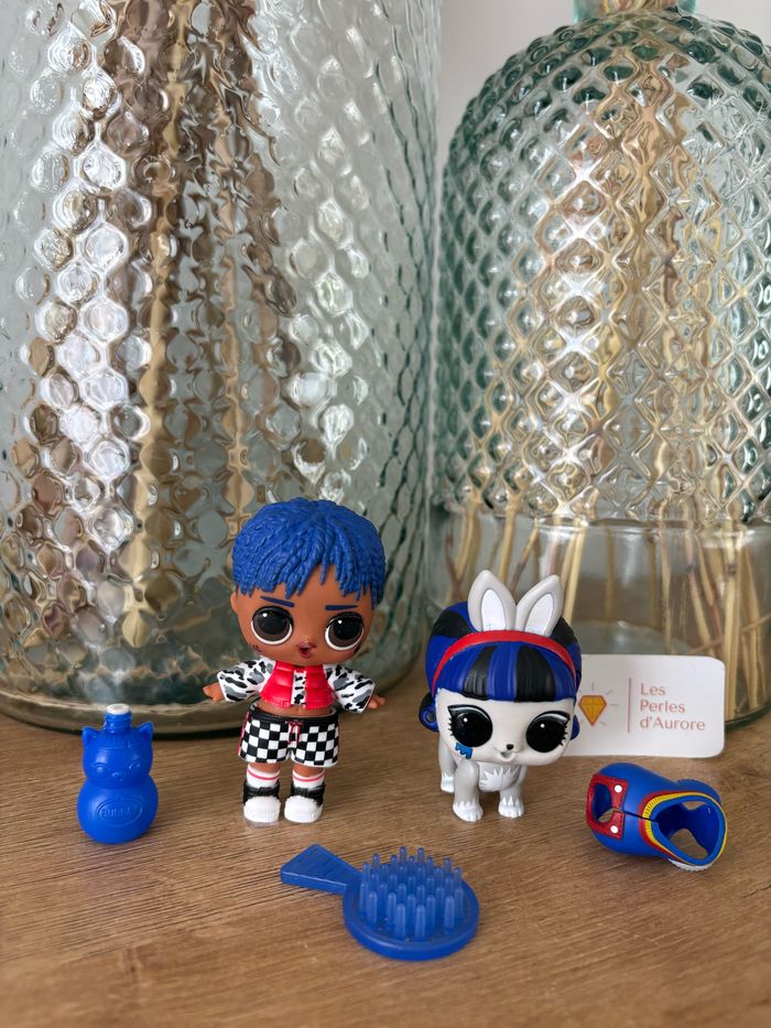Poupée lol surprise bleu