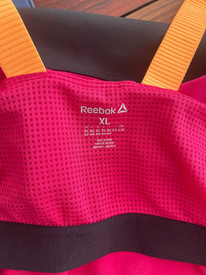 Haute t-shirt pour du sport - photo numéro 5