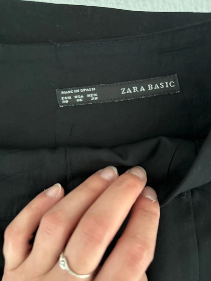 Jupe crayon Zara basic noire 38 tbe - photo numéro 4