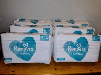 Couches Pampers harmonie taille 4