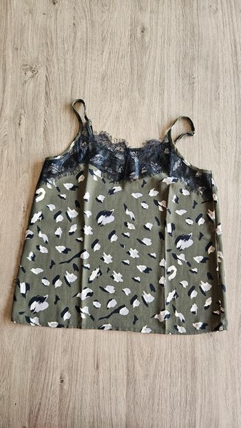 Top bretelles ajustables, kaki et dentelle, taille 34, Only