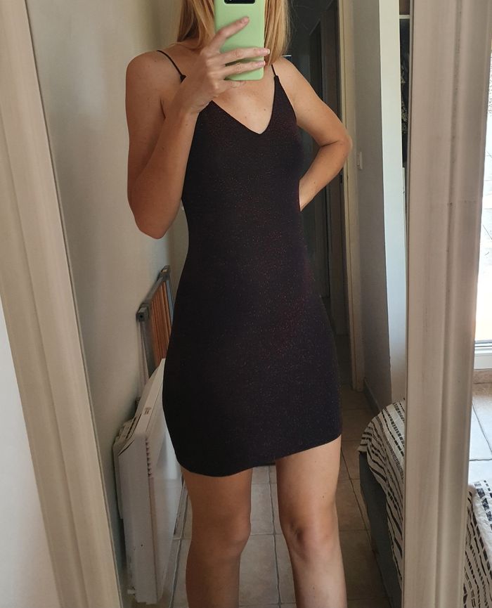 Robe noire à strass - photo numéro 2