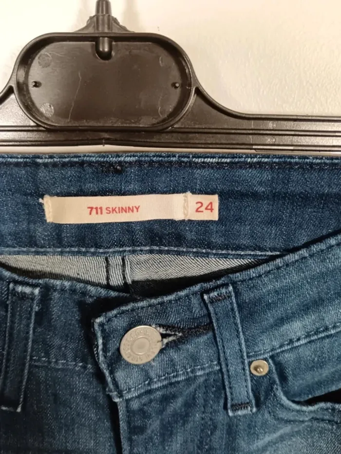 C21 jeans bleu Levi's W24 - photo numéro 3