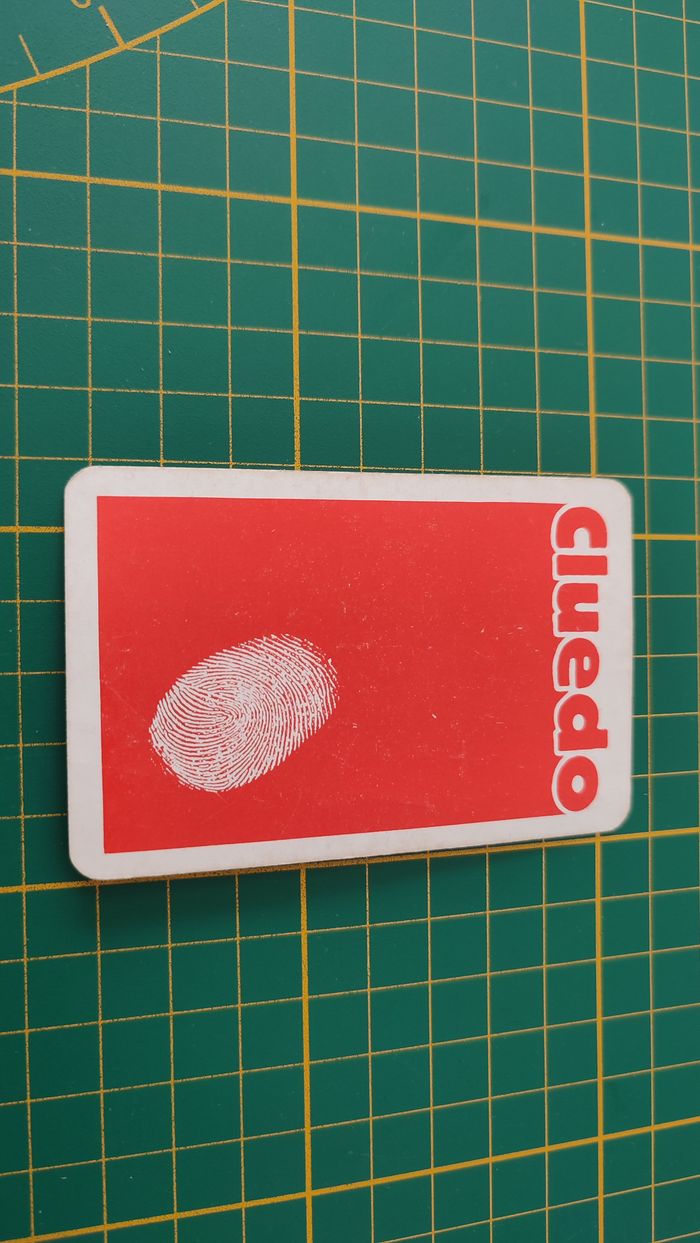 Carte Madame Pervenche en l'état Cluedo miro-meccano pièce détachée jeu de société #E26 - photo numéro 2