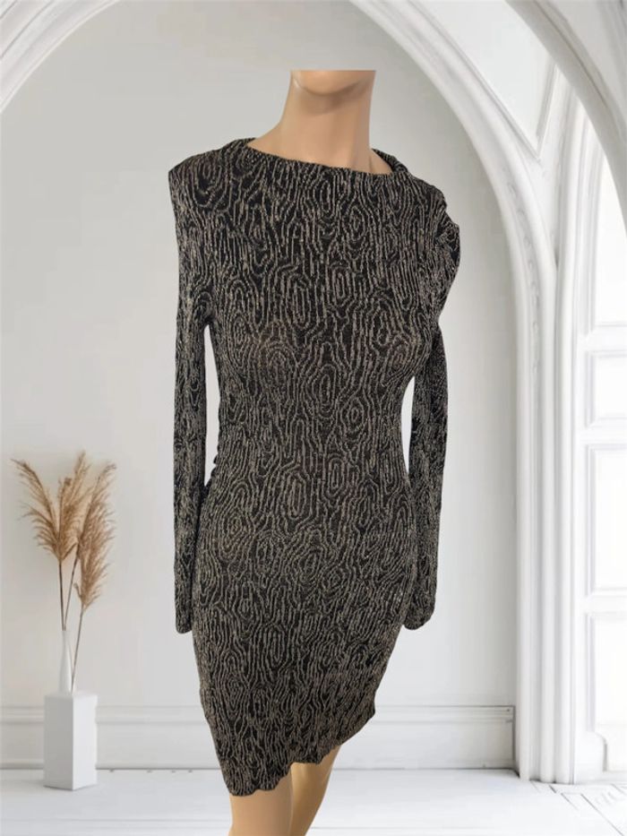 Robe chic Zara noir et argenté taille S neuve