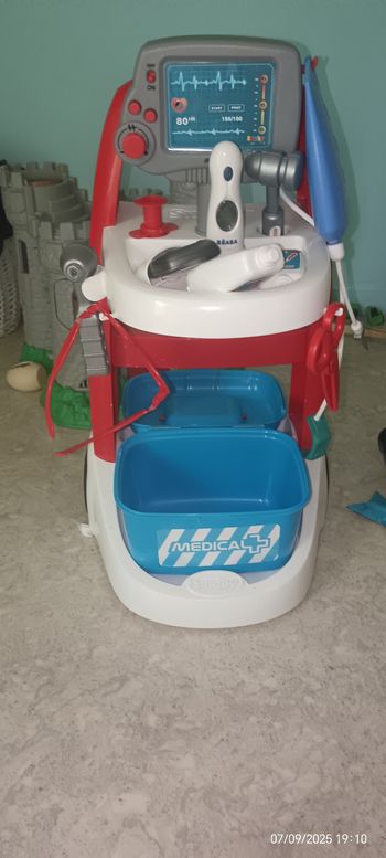 Chariot docteur