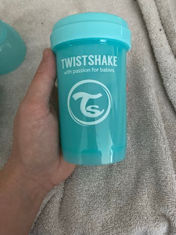 Biberon twistshake 