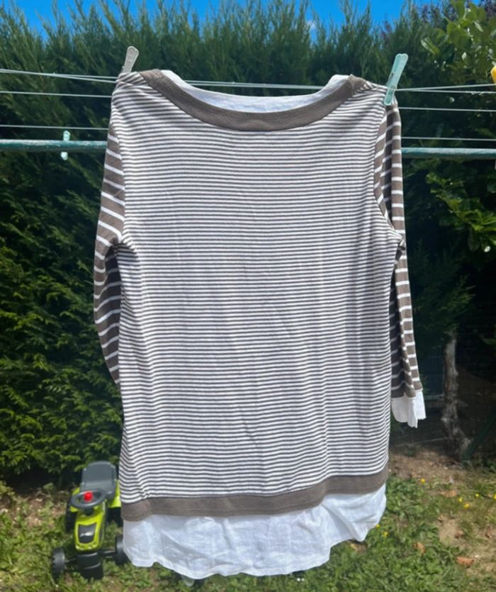 T-shirt tendance de la marque EllaModa, en bon état général. Taille M - photo numéro 3