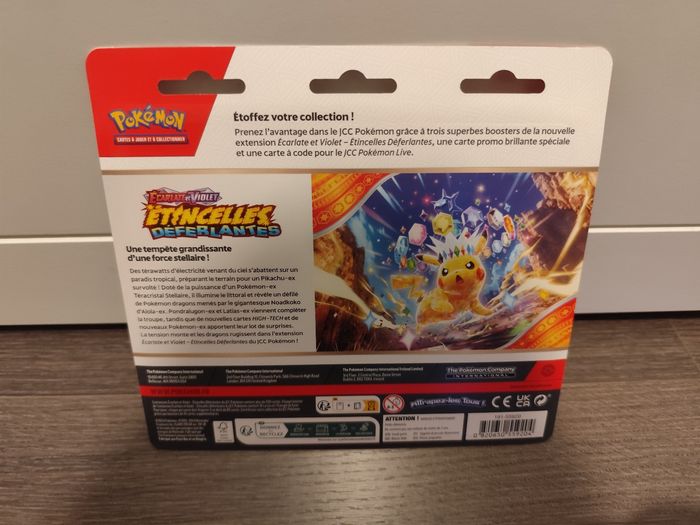Tripack boosters cartes Pokémon Etincelles déferlantes EV08 Pikachu Latias blister - photo numéro 2