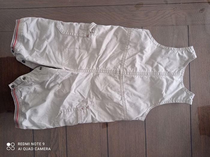 Lot salopette pantalon 9 mois - photo numéro 4
