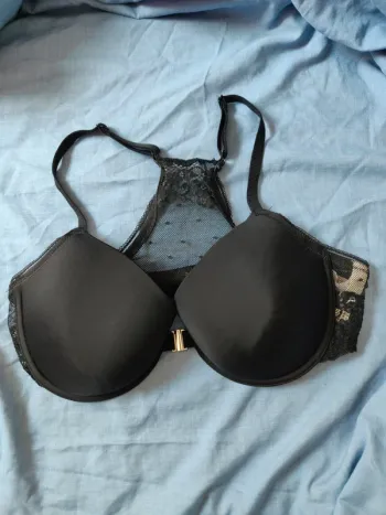 Soutien-gorge Camaïeu noir dos nageur dentelle 90D