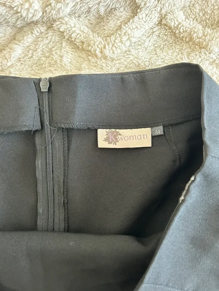 Jupe tailleur - photo numéro 3
