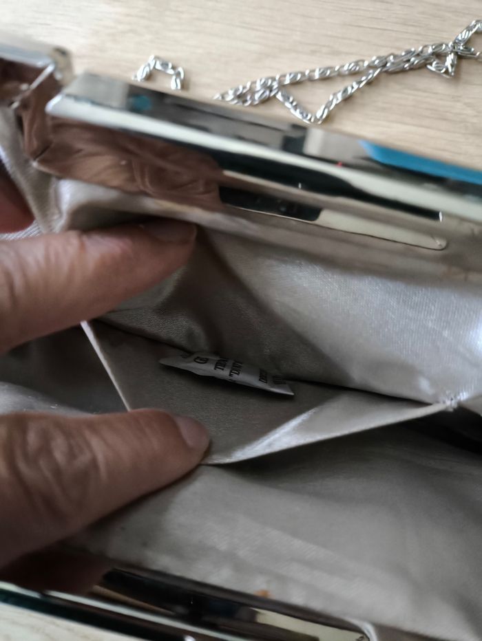 Pochette femme très élégante - photo numéro 5