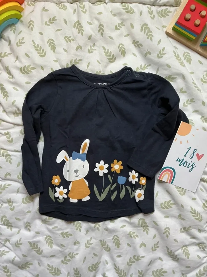 teeshirt manches longues marine dessin devant 18 mois FPC - photo numéro 2