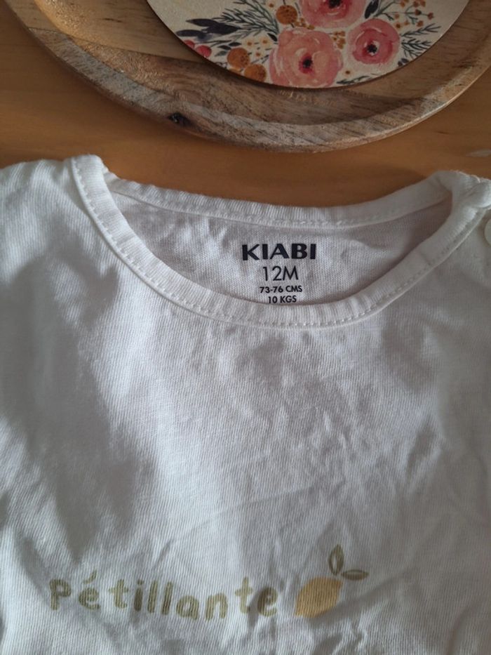 T-shirt manches courtes pour fille taille 12mois marque Kiabi en très bon état - photo numéro 4
