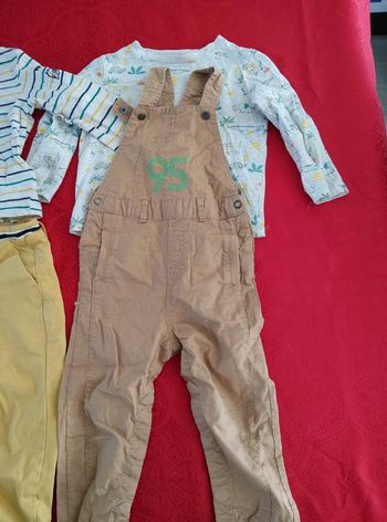 Lot de deux ensemble 18 mois