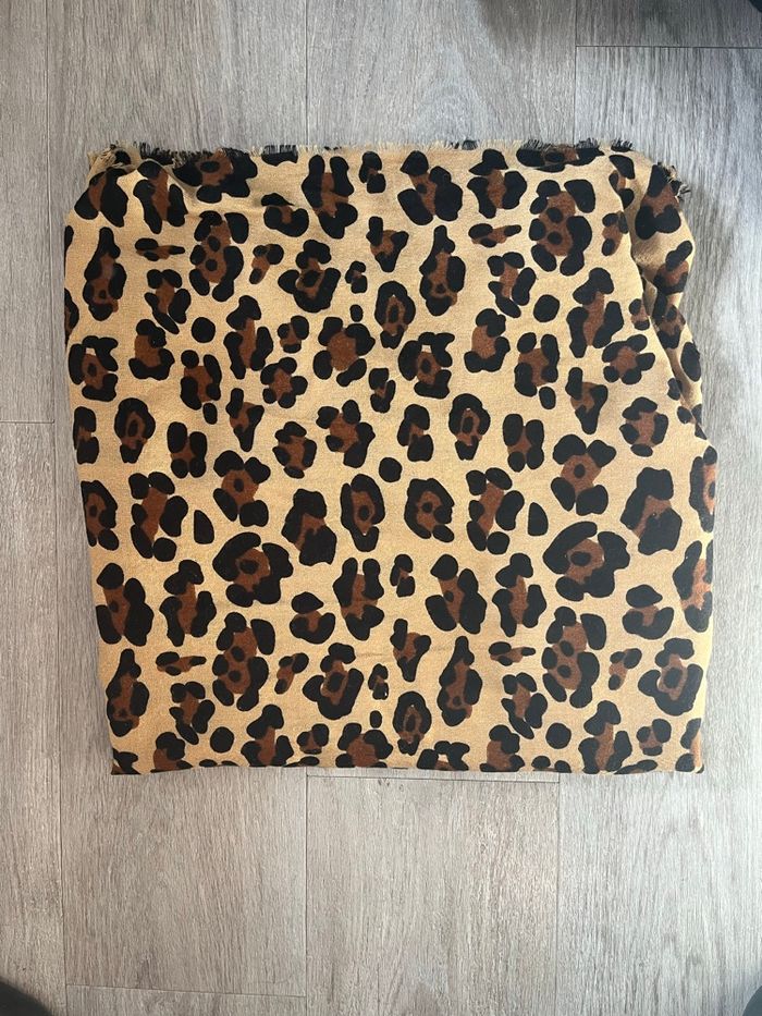 Écharpe léopard - photo numéro 3