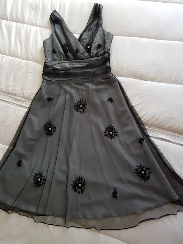 Robe de fêtes 38 effet drapé