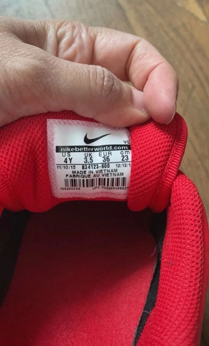 Nike Court Royale Classic – Rouge vif – Taille 36 - photo numéro 2
