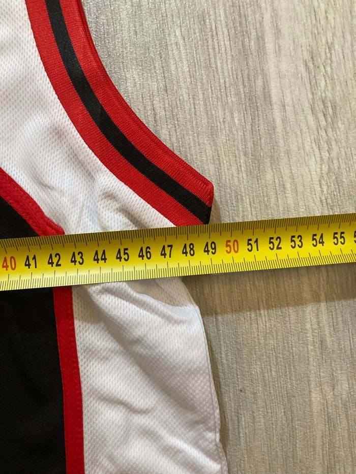 Maillot kuroko no basket équipe de seirin kagami numéro 10 - photo numéro 6