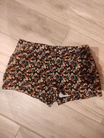 Short velours côtelé fleuri