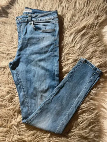 Jeans taille 42 Hello Miss bleu clair taille 42