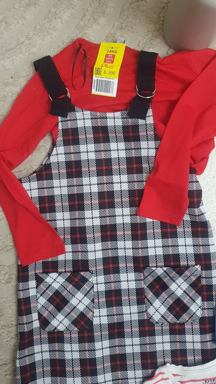 Lot vetement fille 5 ans - photo numéro 7