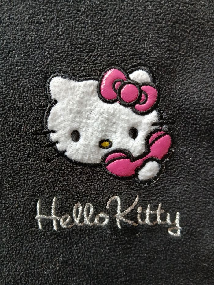 Écharpe Hello Kitty - photo numéro 3