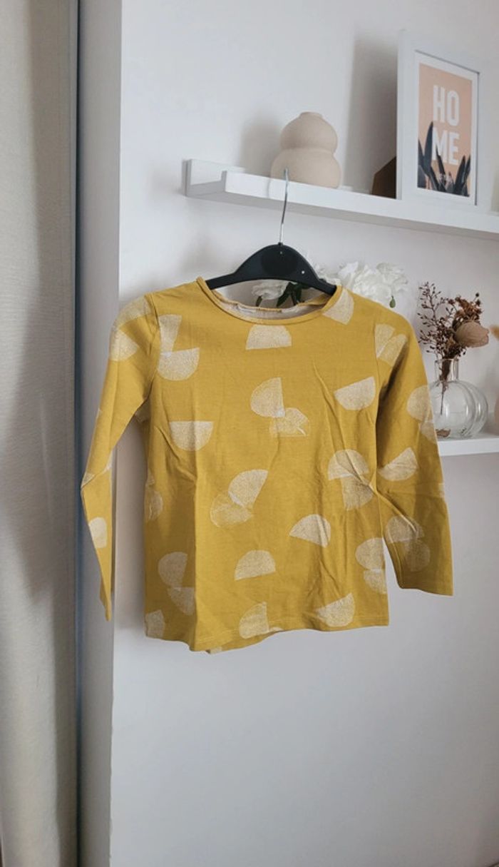 Haut manches longues jaune moutarde h&m 4 ans neuf - photo numéro 2