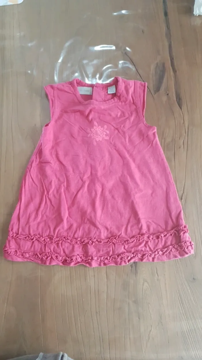 Robe rose