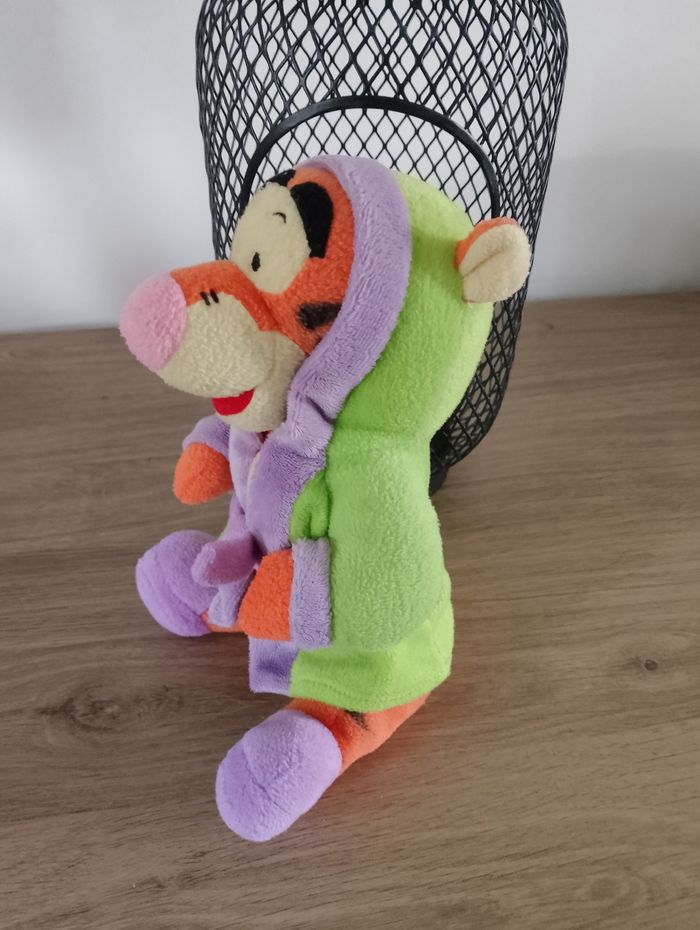 Peluche Disney Tigrou - photo numéro 2