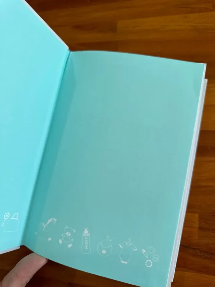 Livre le petit Larousse des prénoms - photo numéro 4