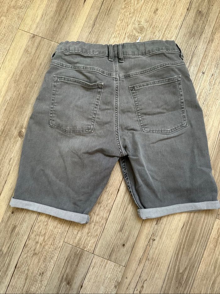 Short bermuda en jean h&m 13/14 ans garçon - photo numéro 2