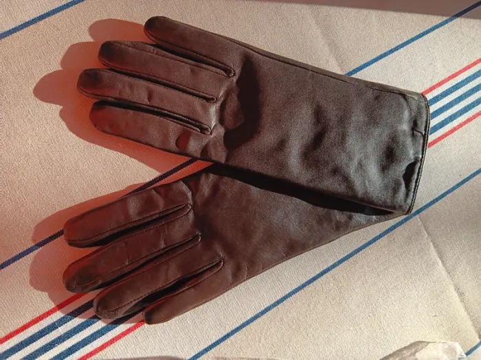 Gants femme neufs jamais portés - photo numéro 3