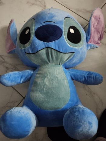 Peluche Stitch 58.5 cm - neuf.