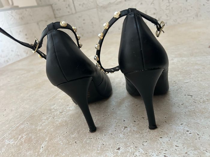 Escarpins noirs - photo numéro 3