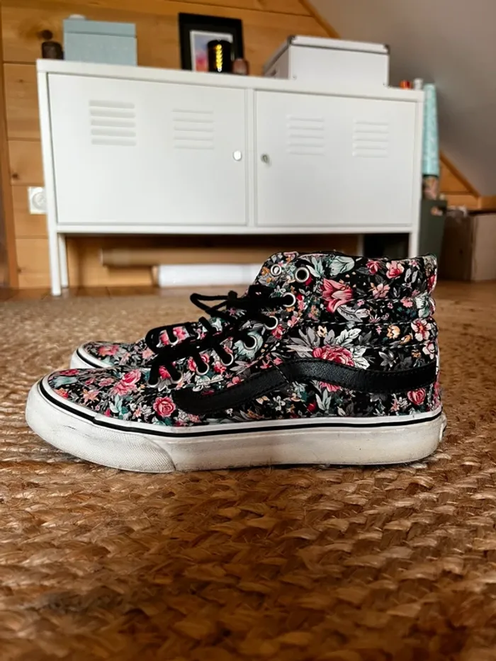 Vans fleuries - photo numéro 3