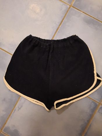 Short fillette vintage