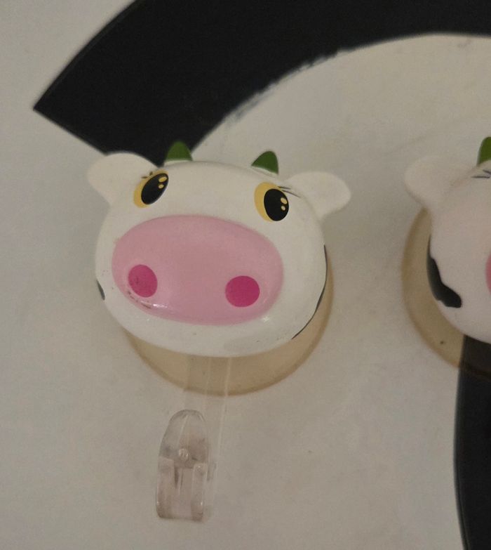 Lot de 4 crochets ventouse vache 🐄 – déco cuisine / salle de bain – style mignon kawaii - photo numéro 2